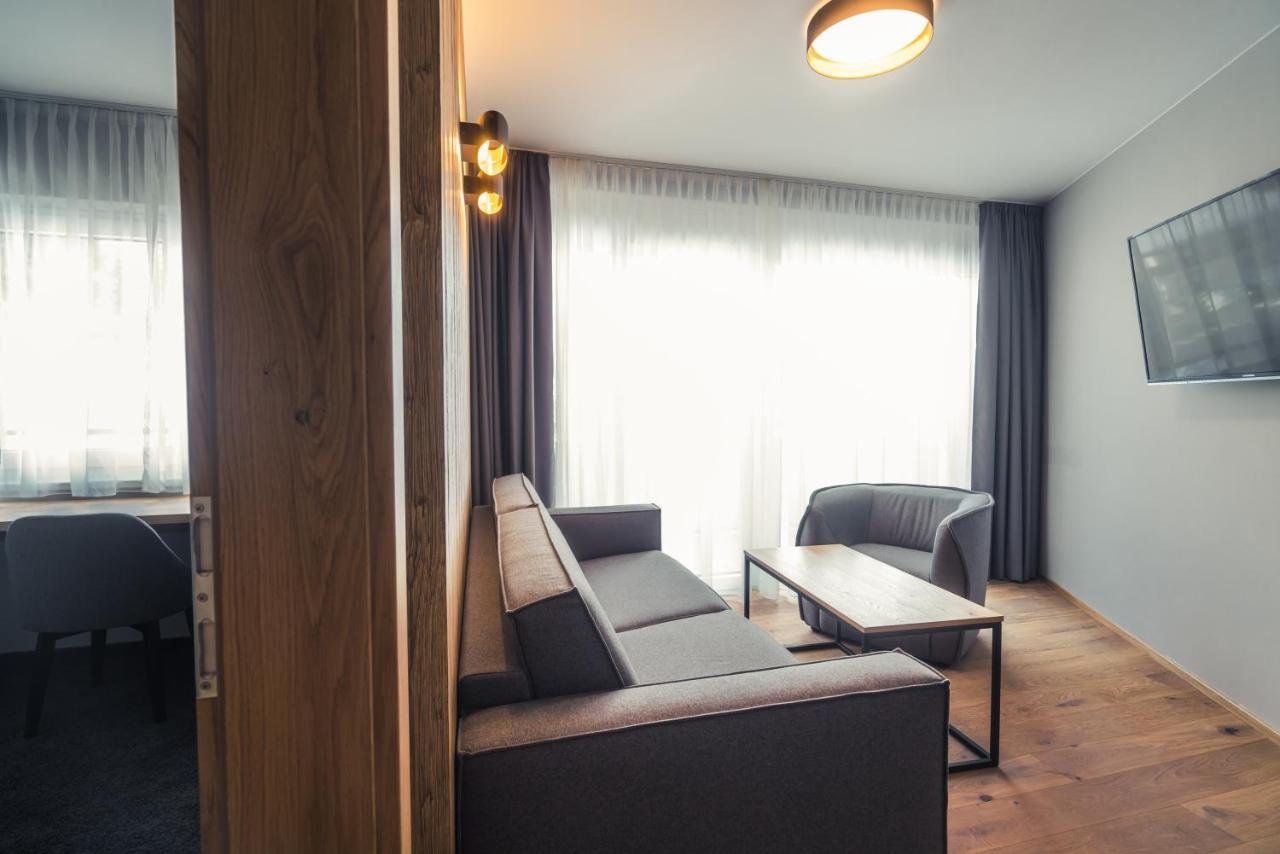 Panorama Residence Moesern เซเฟลด์ อิน ทิโรล ภายนอก รูปภาพ